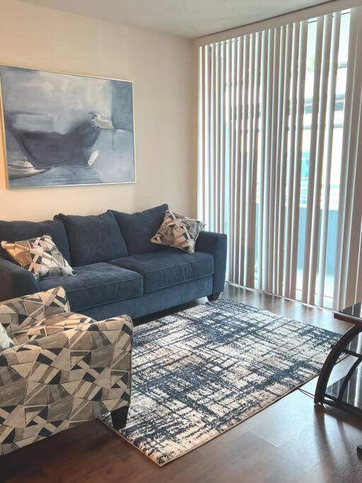 Luxury Apt 3 Mins To Dt Tampa -Pool-Gym-Balcony Exterior photo
